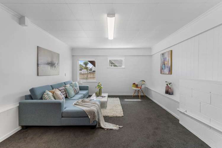 2/86 Archers Road Glenfield_11