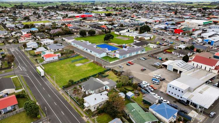 10 Furlong Street Hawera_24