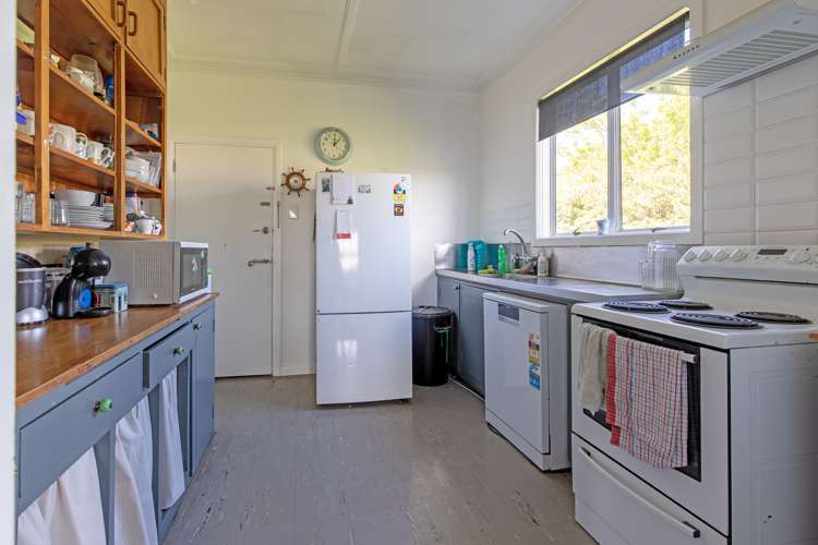 31 Racecourse Road Waipukurau and Surrounds_5