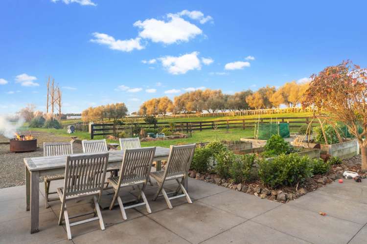 154 Charles Road Karaka_16