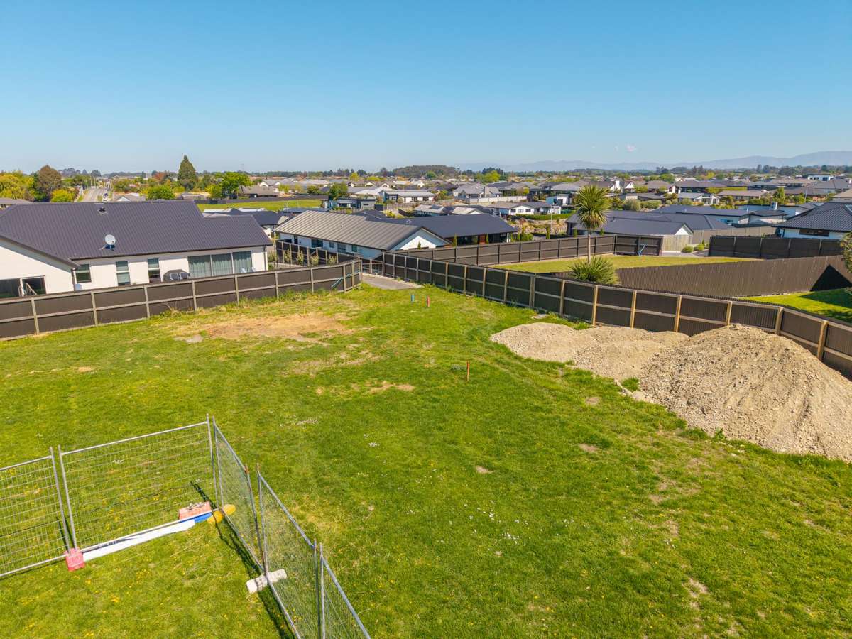 42 Meadowstone Street_4