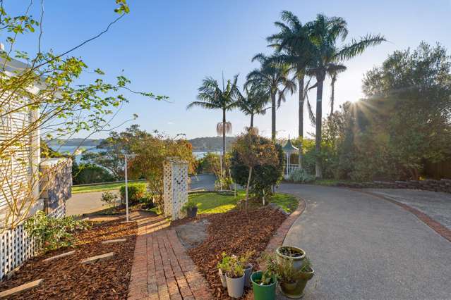 819 Whangaparaoa Road Manly_4