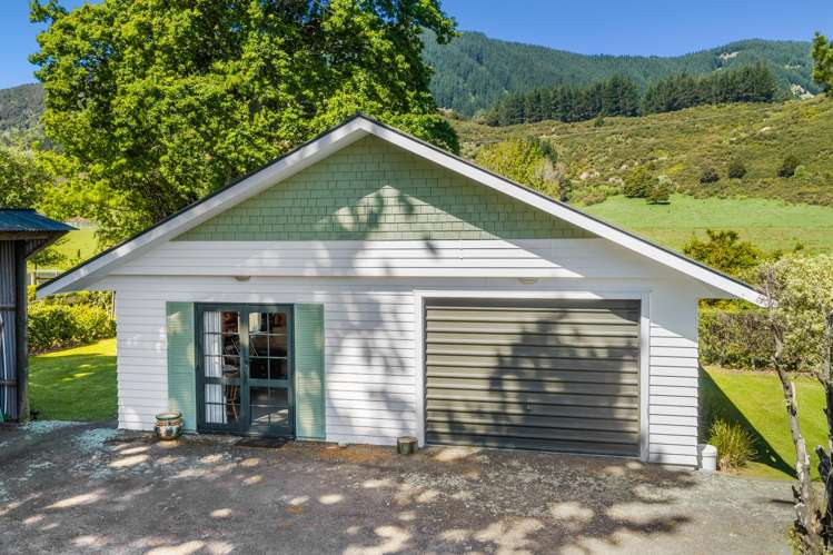 455 State Highway 1 Picton_24