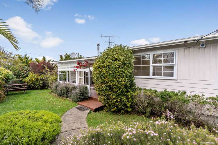 34 Killarney Avenue Torbay_1