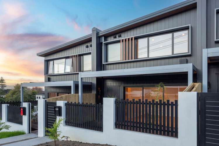 15/403 Beach Road Mairangi Bay_9