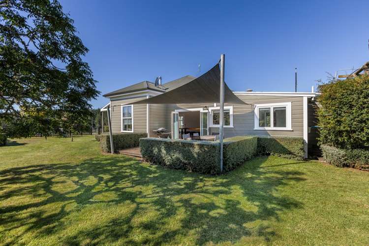 2033 Kahuranaki Road Kahuranaki_15