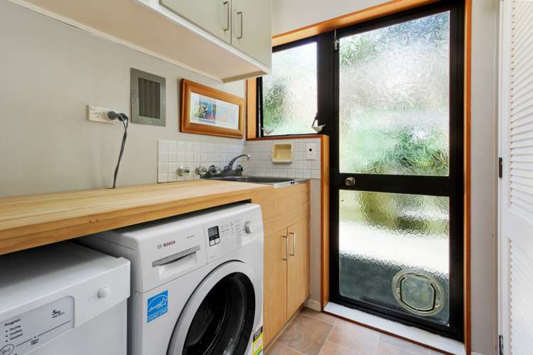 2/14a Sunnyview Avenue Cockle Bay_13