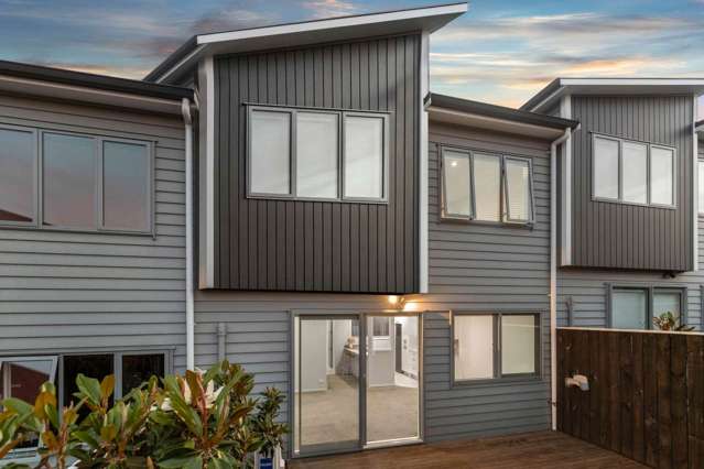 Simply Stylish 3 Bedroom Family Home near Sylv...