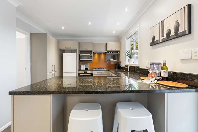 3 Muir Avenue Mangere Bridge_7