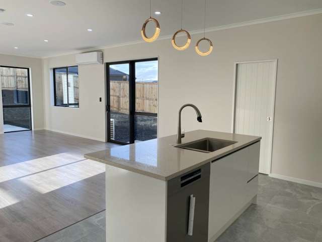 6 Bathurst Crescent Pokeno_3