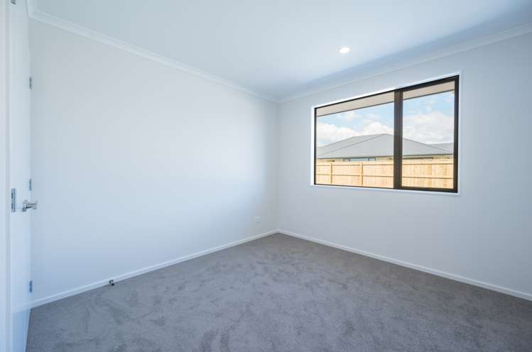 22 Woodley Road Richmond_16