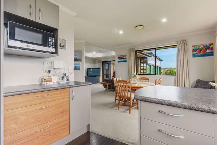 83 Fergusson Street Stoke_4