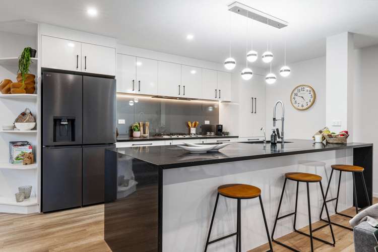 7A Karaka Street New Lynn_35