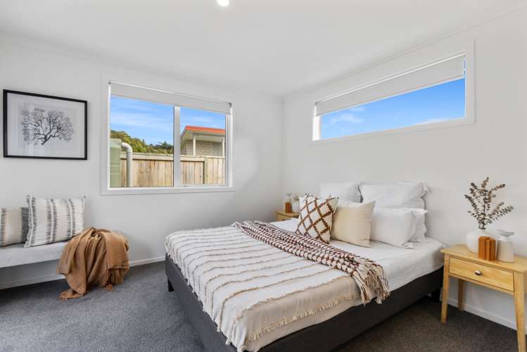 69a Pakanga Grove Pyes Pa_12