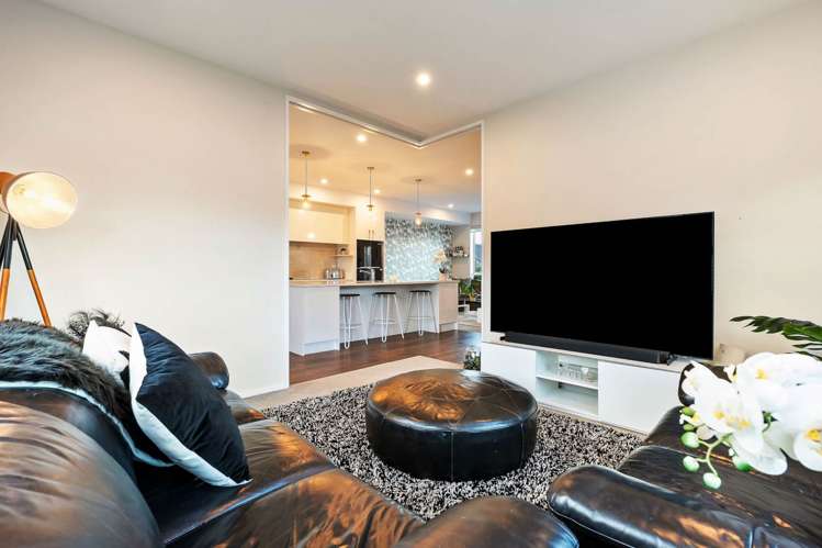 1 Watermill Lane Silverdale_7