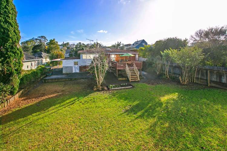 12 Rosecamp Road Beach Haven_23