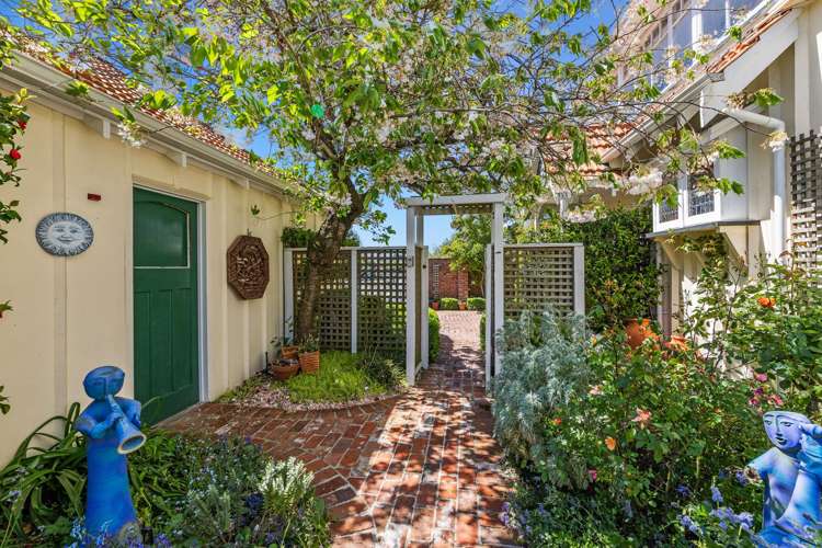 45 Rossall Street Merivale_26