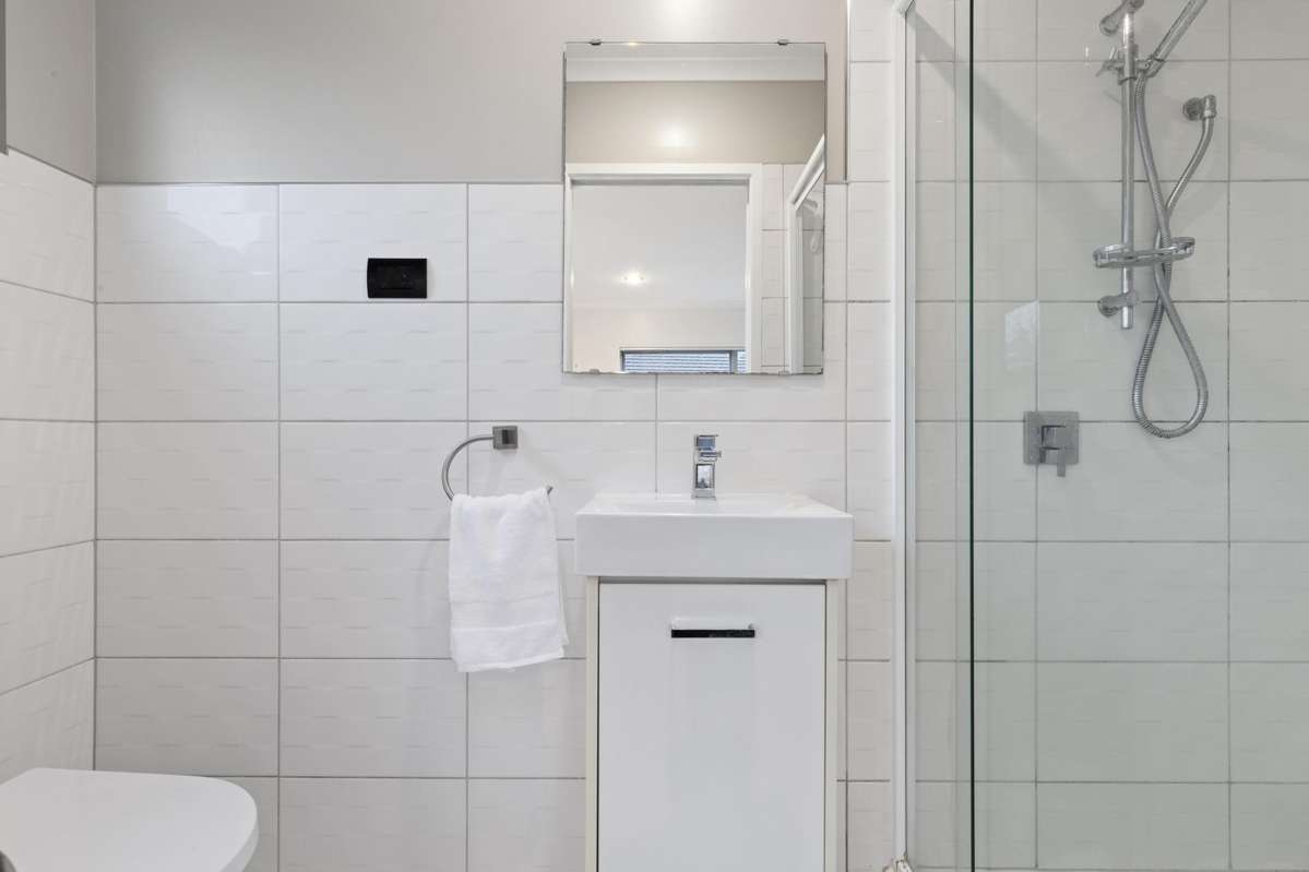 54A George Crescent_3