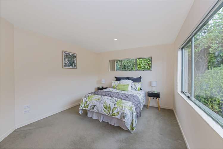 2/115 Arran Road Browns Bay_13