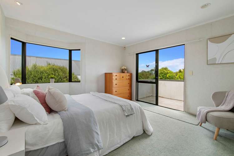 30 Rosario Crescent Red Beach_13