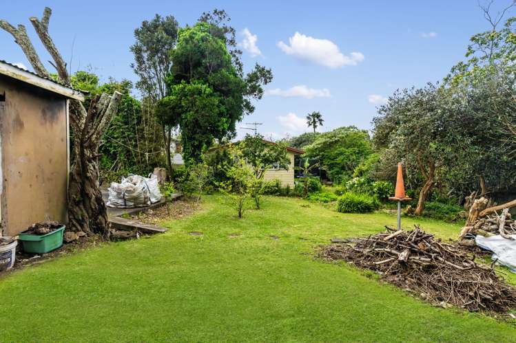 16 Tindall Crescent Otara_7