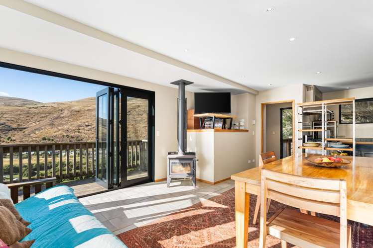 217 Taylors Mistake Road Te Onepoto / Taylors Mistake_3