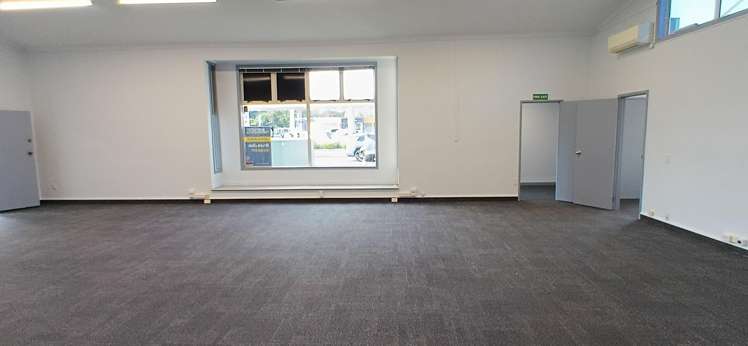 37 Taharoto Road Takapuna_14