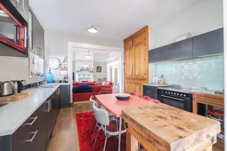 82 Tilford Street_5