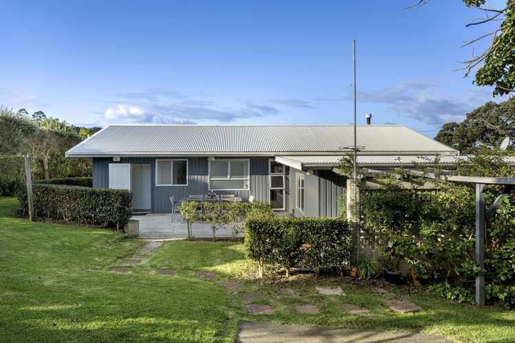 22 Anzac Road Orapiu_32