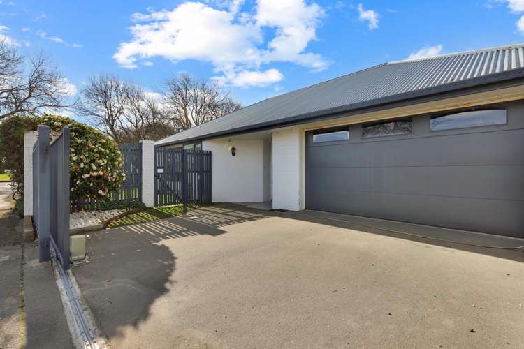 21 Mona Square Ashburton_32