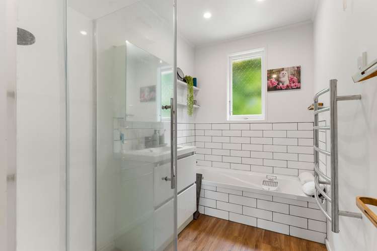 10 Woodhouse Avenue Karori_20