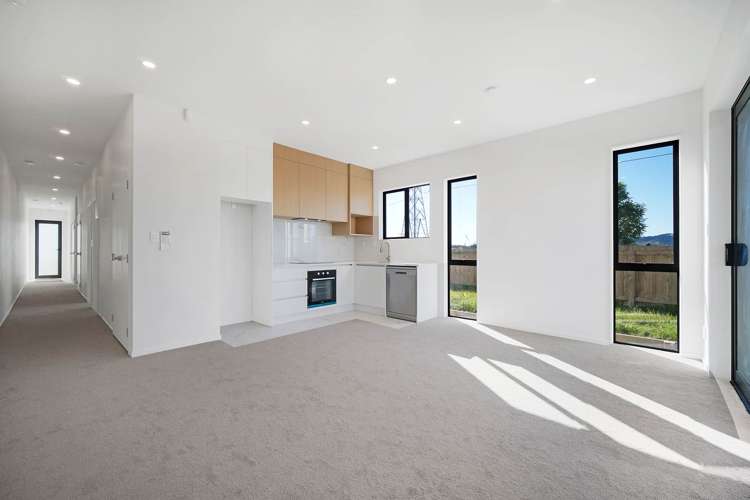 25 & 27 Kapeta Lane Karaka_1