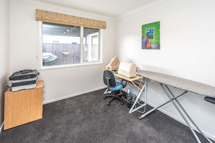 16 Magnolia Crescent Tawhero_13