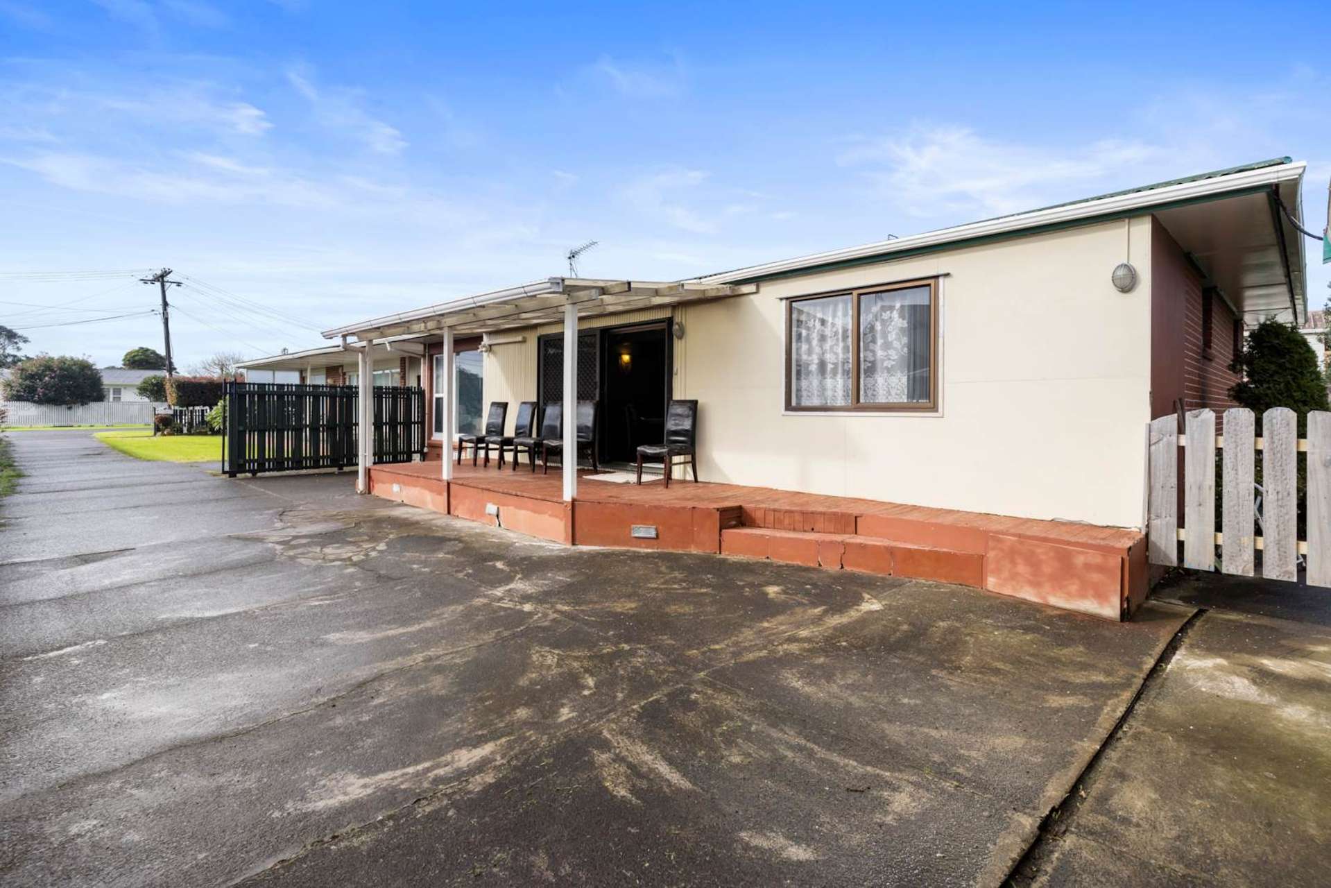 2/10 Miami Street Mangere East_0