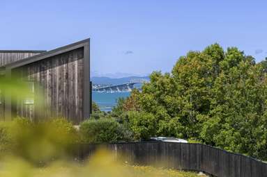 4/51A Northboro Road_3