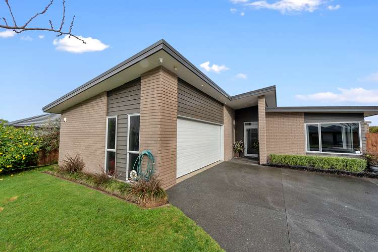 6 Foxbury Court Rototuna North_2