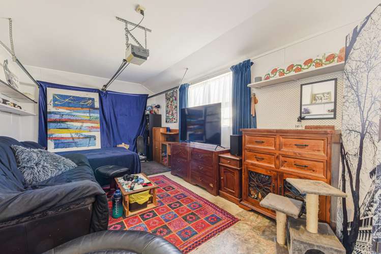 36 Willow Avenue Stoke_14