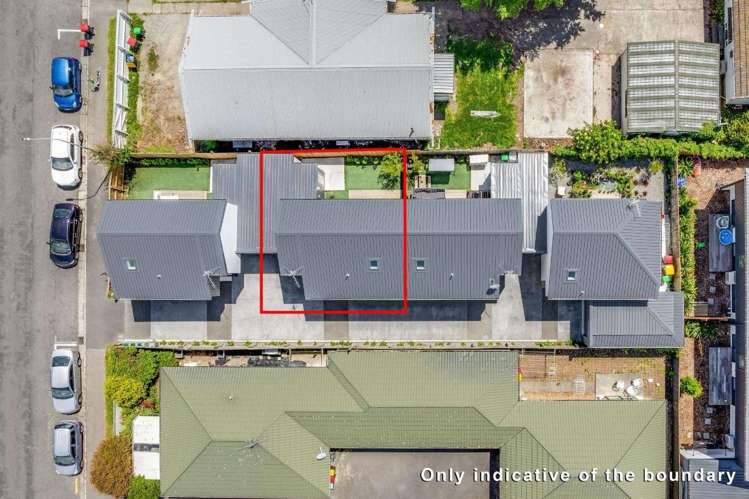 2/58 Division Street Riccarton_13