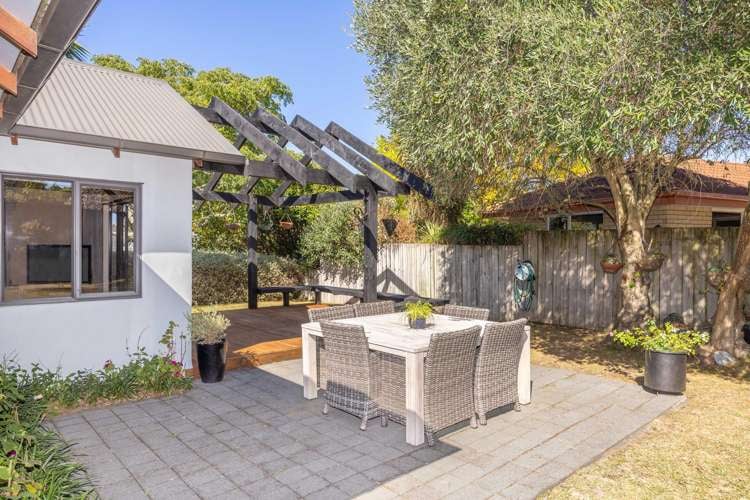 37 Bramley Drive Rototuna_24