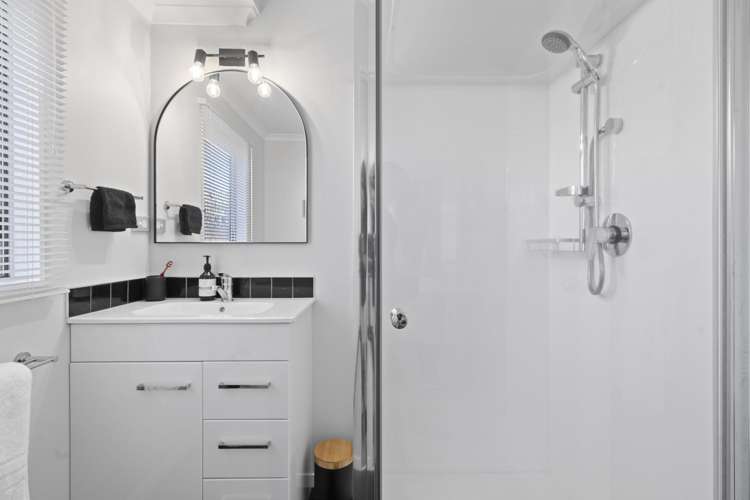 2 Lasiandra Place Mt Maunganui_19