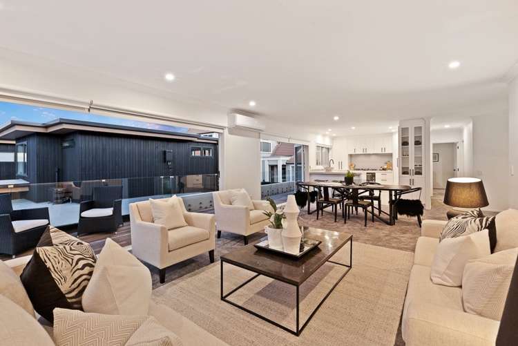 131 Churchill Road Rothesay Bay_6