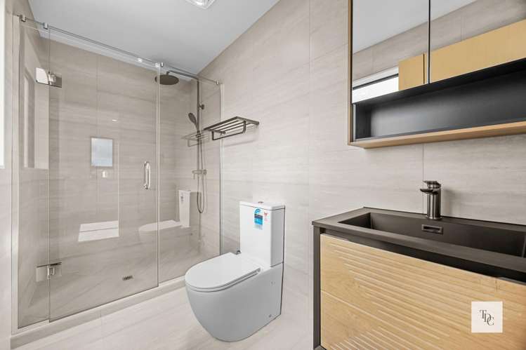 1,3 & 5 Wingrove Close Rosehill_11