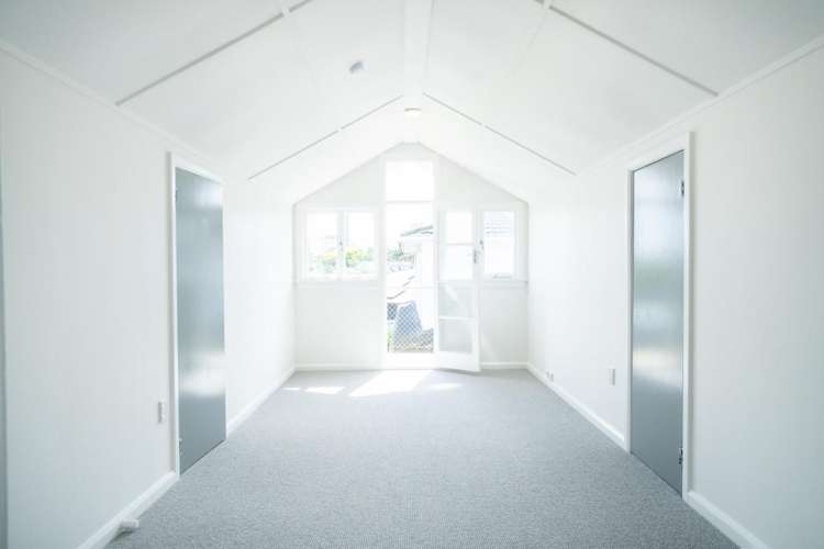 2/17 Titoki Street Palmerston North_5