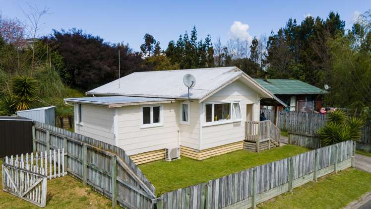 10c Church Street Katikati_9