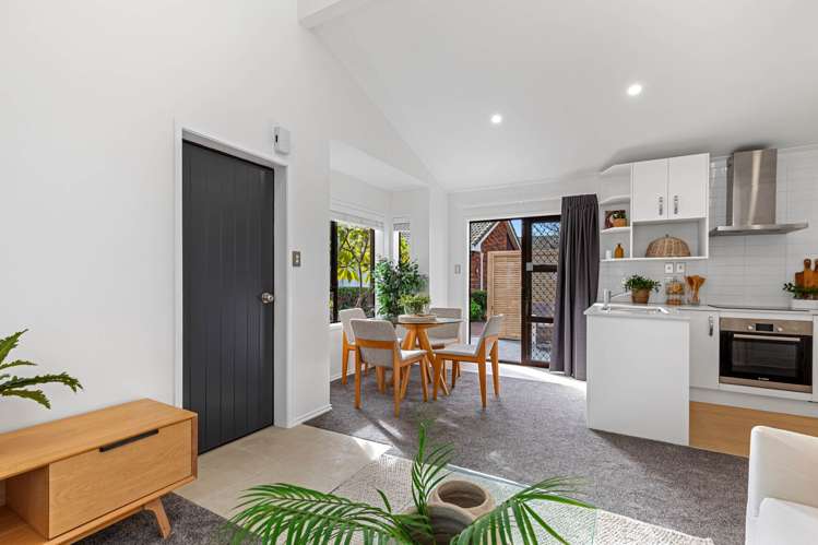 8 Milton Road_4