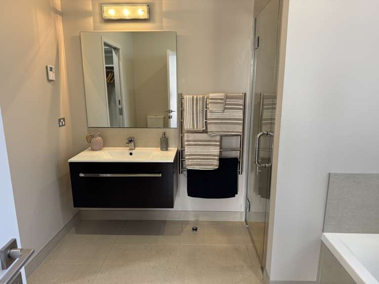 4 Rauiri Drive Marsden Cove_9