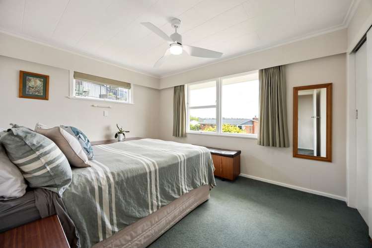 69 Poaka Avenue Dinsdale_6