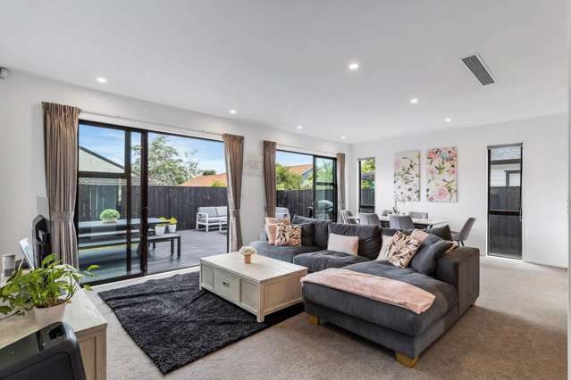 10 Huaota Place Botany Downs_3