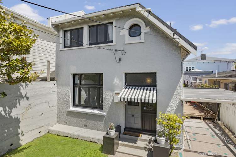 64 Russell Terrace Berhampore_17