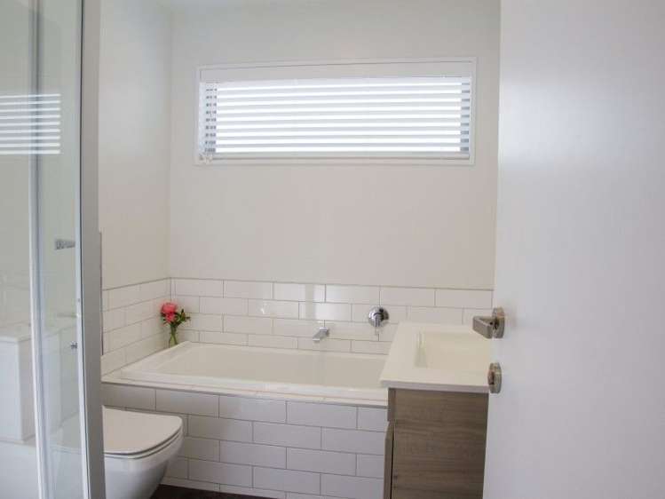 8 Bell Street Lake Hawea_11